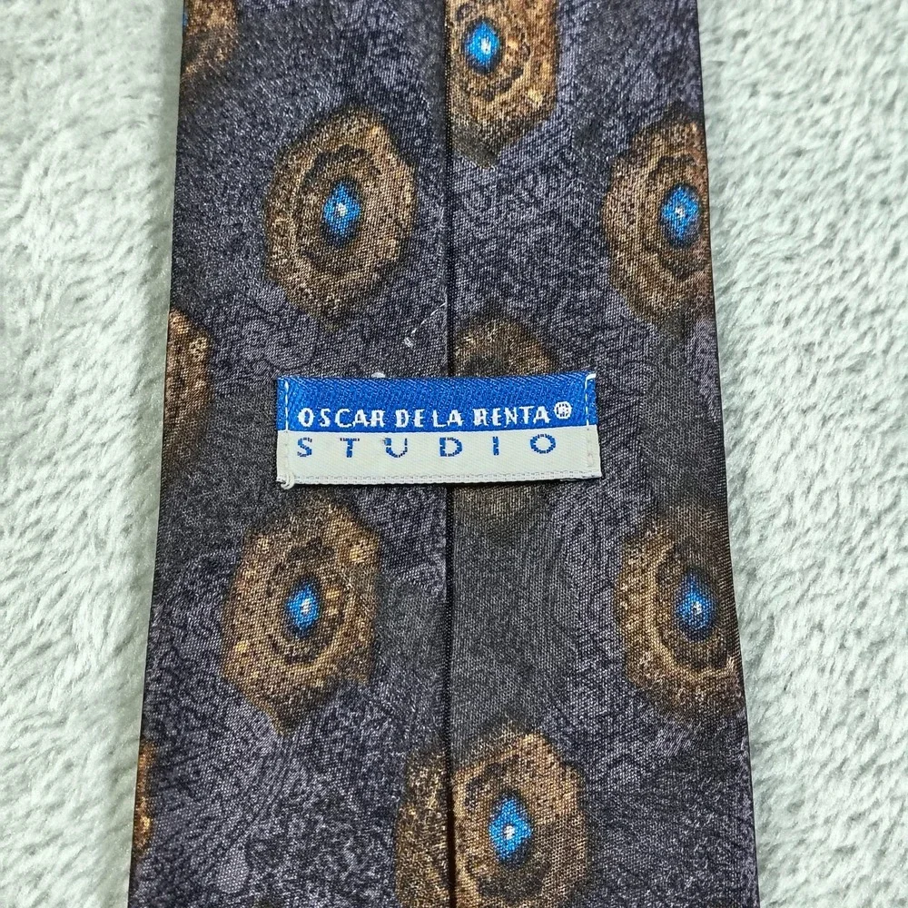 Vintage Oscar de la Renta Studio Tie Mens  90s Peacock Feather Old Money